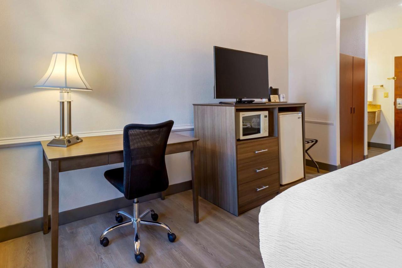 Best Western Plus South Hill Inn Ngoại thất bức ảnh
