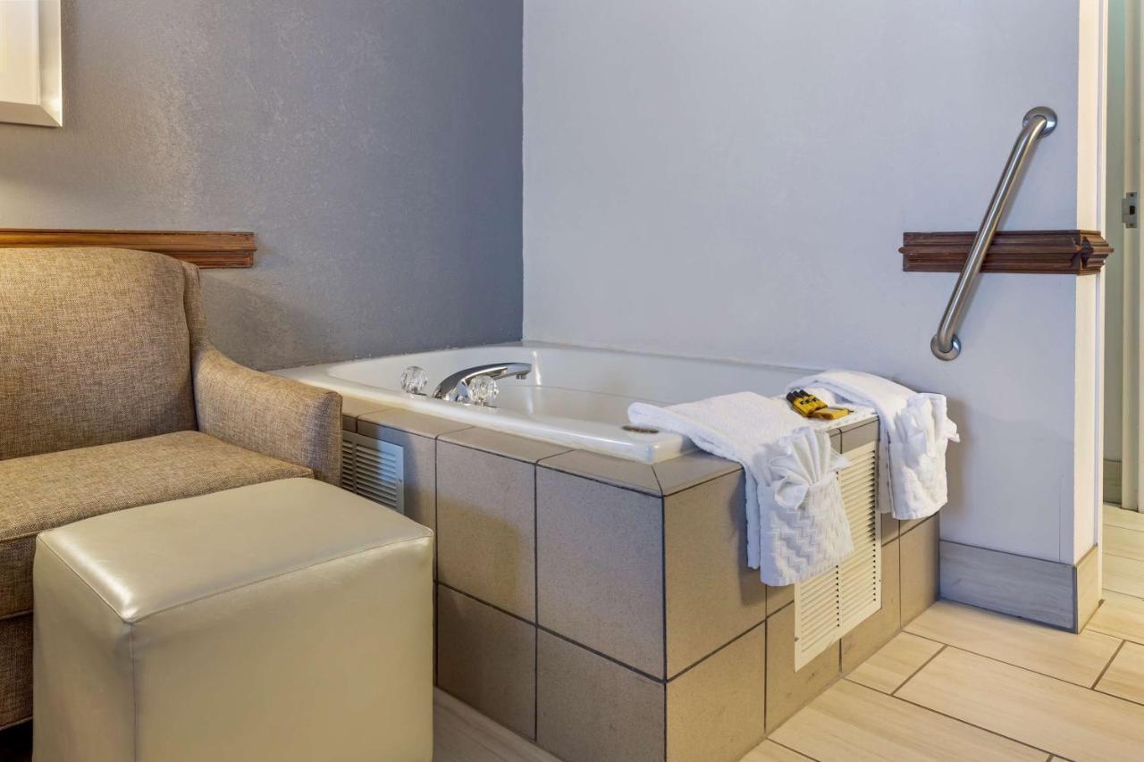 Best Western Plus South Hill Inn Ngoại thất bức ảnh