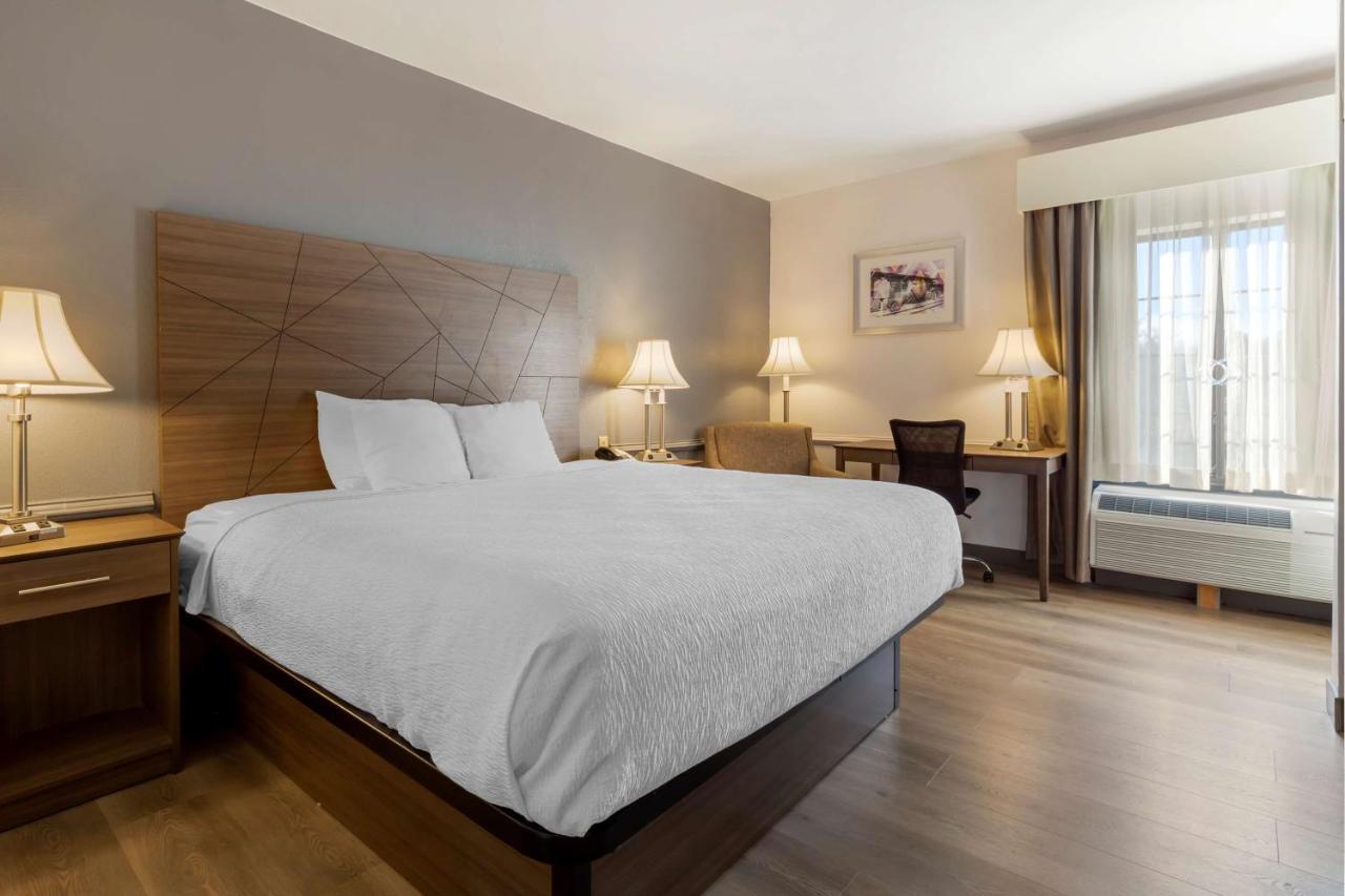 Best Western Plus South Hill Inn Ngoại thất bức ảnh