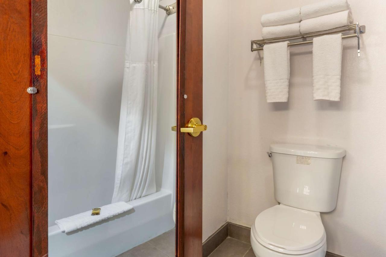 Best Western Plus South Hill Inn Ngoại thất bức ảnh