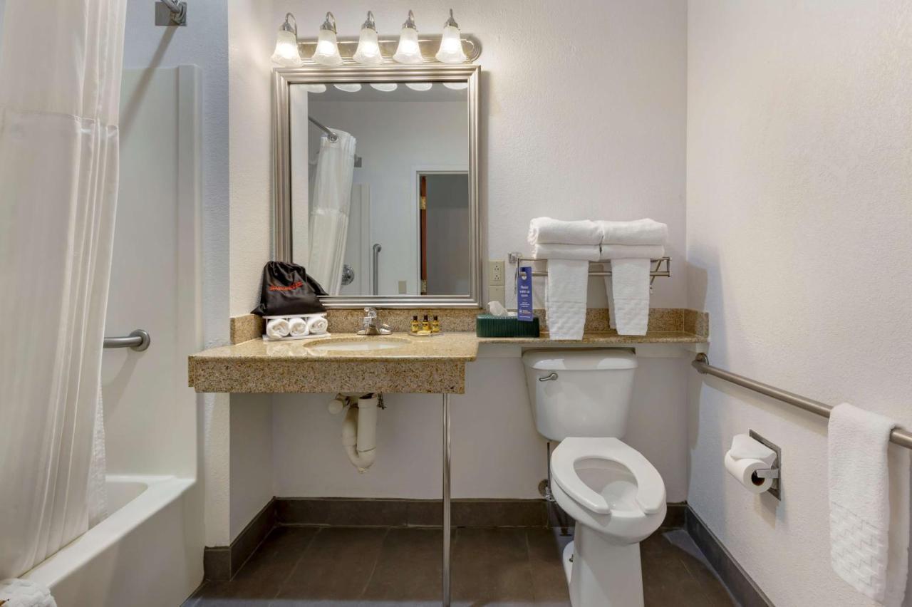 Best Western Plus South Hill Inn Ngoại thất bức ảnh