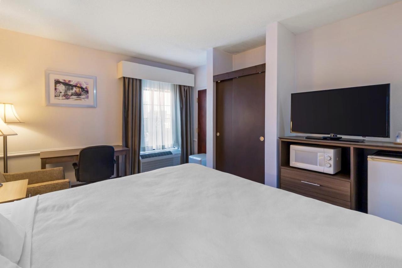 Best Western Plus South Hill Inn Ngoại thất bức ảnh